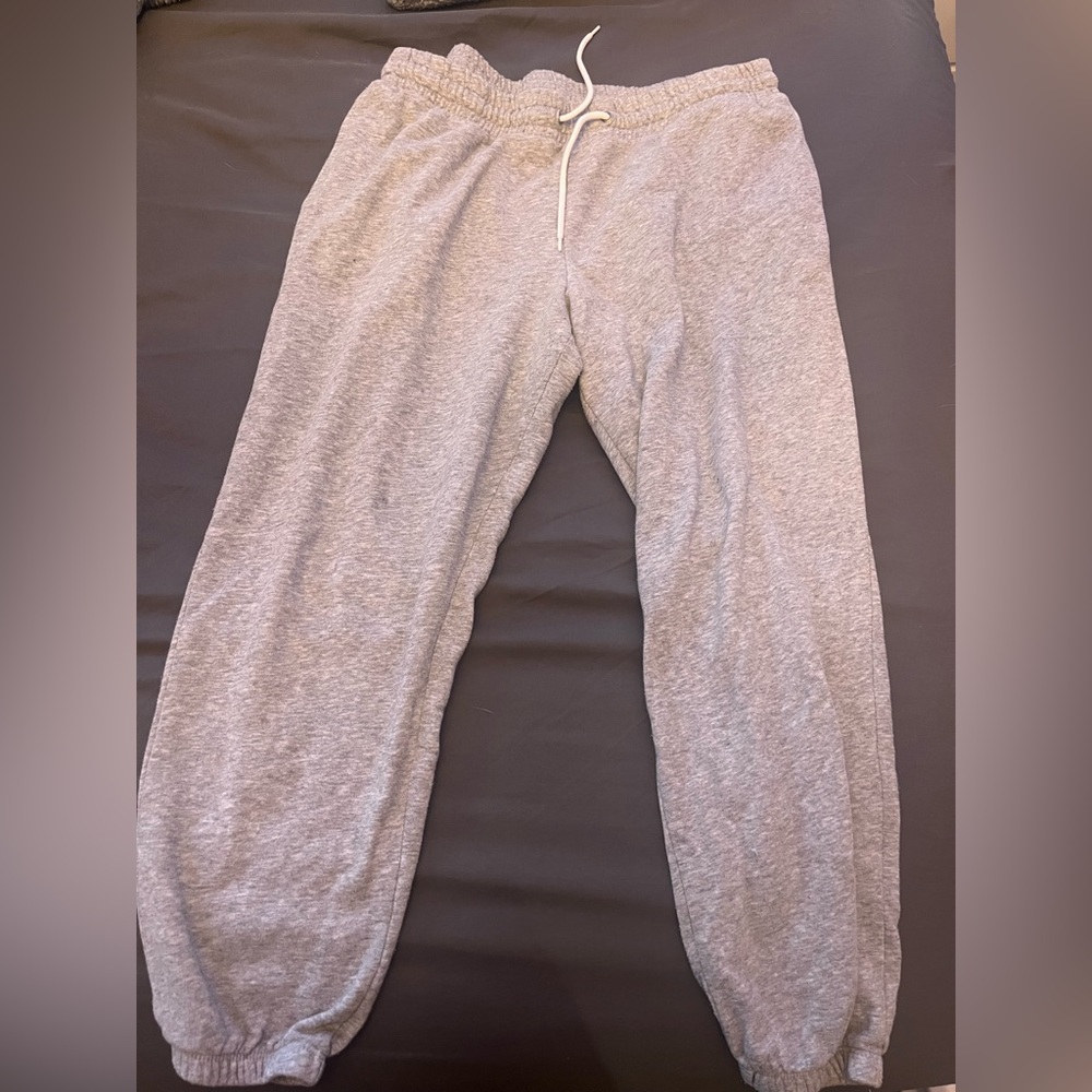 Old nave gray sweatpants